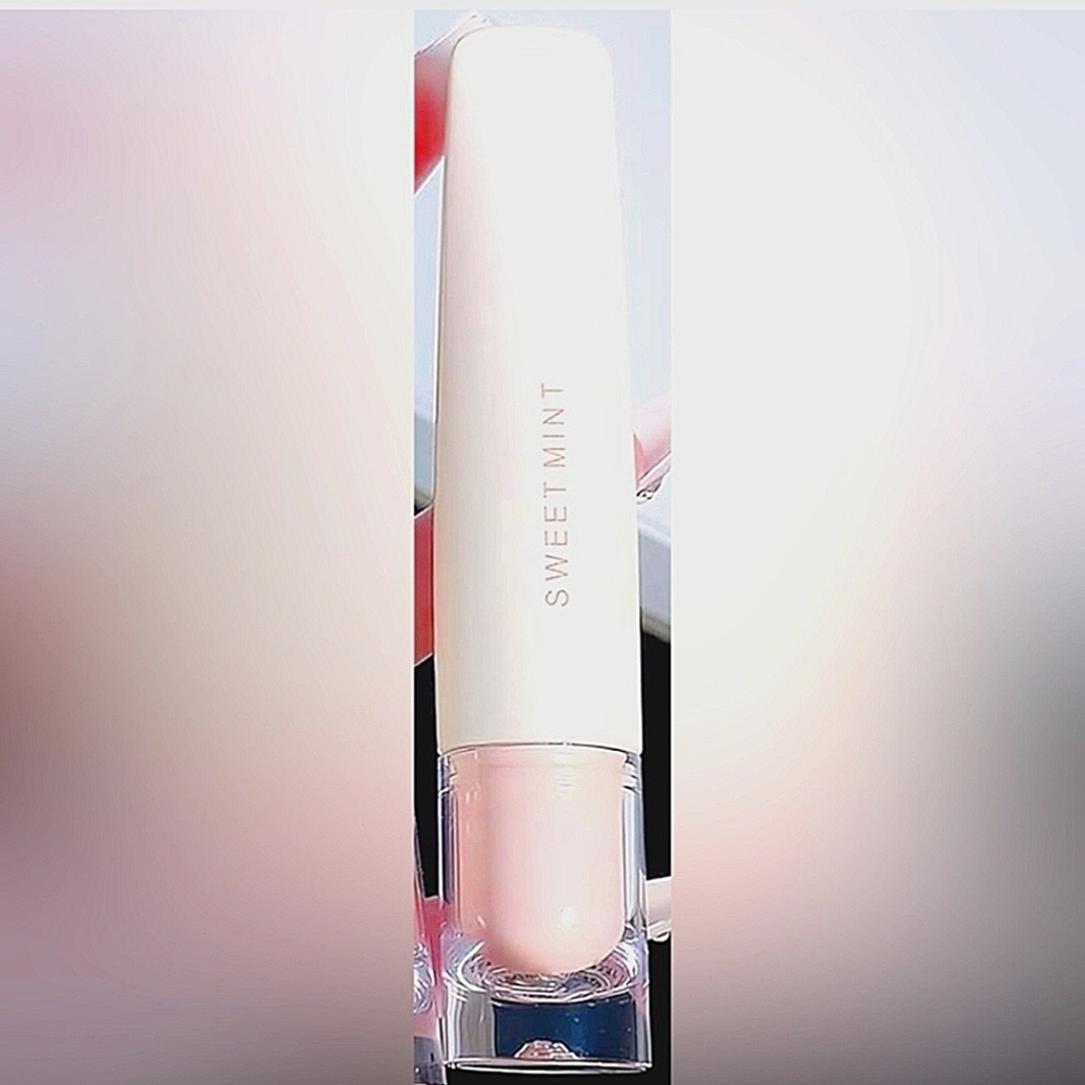 Sweet Mint Jelly Lip Glaze #4